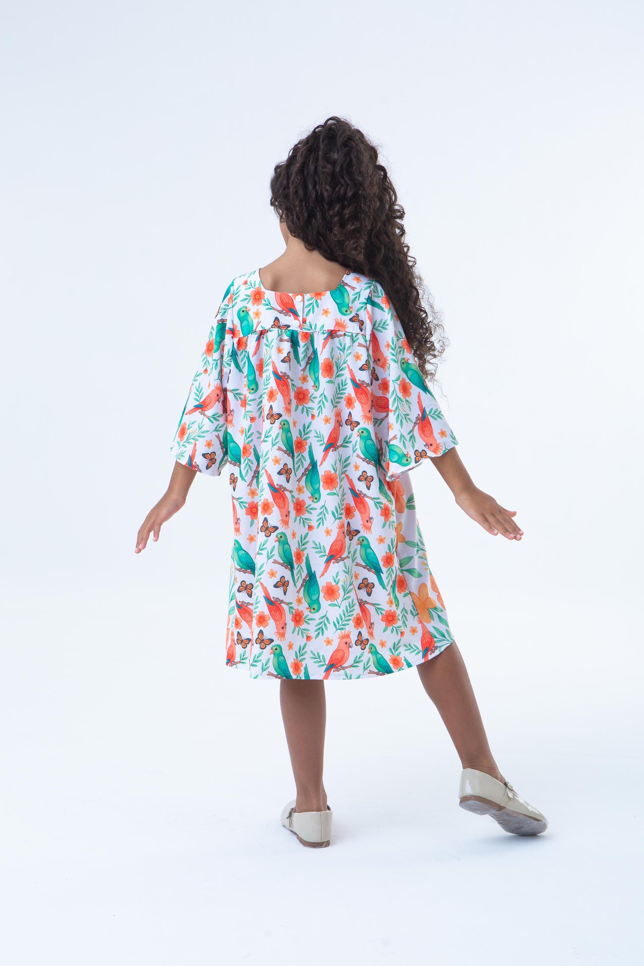 Vestido Lara Manga Longa Estampa Farm Pássaros