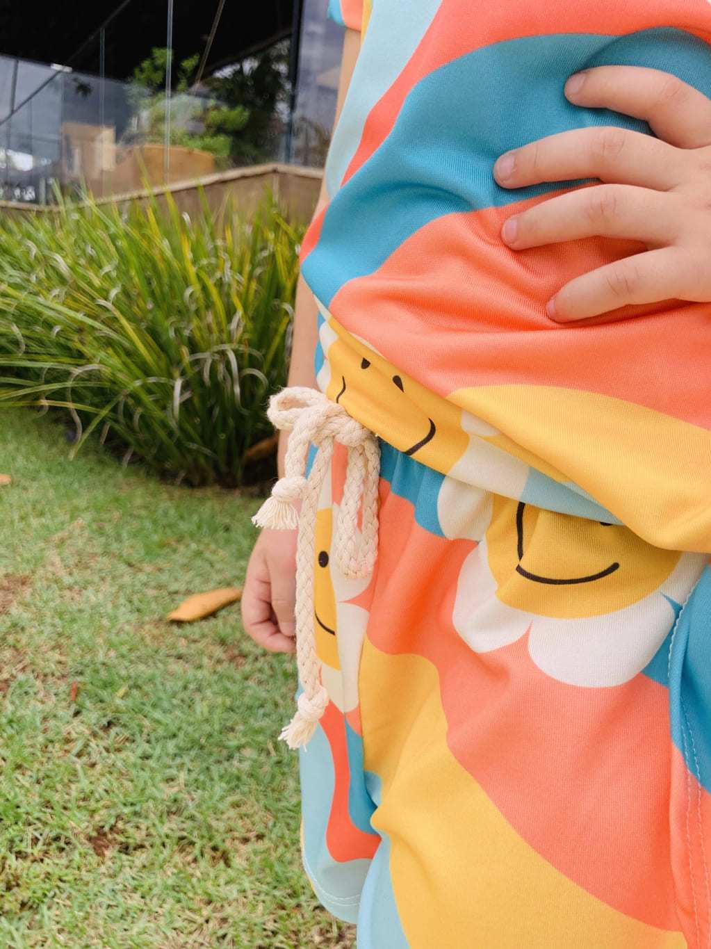 Conjunto Infantil Menina Blogueirinha Short e Blusa Solzinho