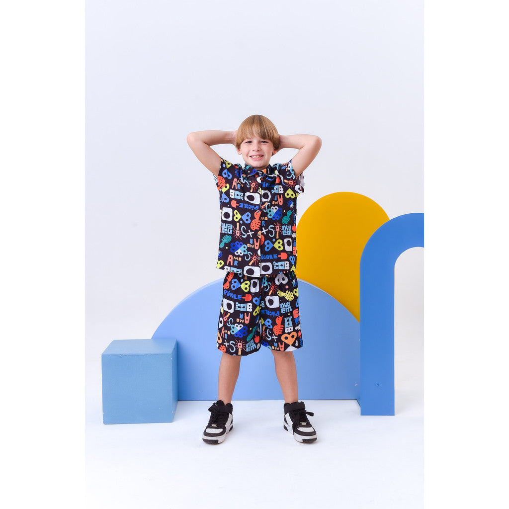 Conjunto Para Menino Infantil Juvenil Blusa Com Gola E Manga Estampa Colorida