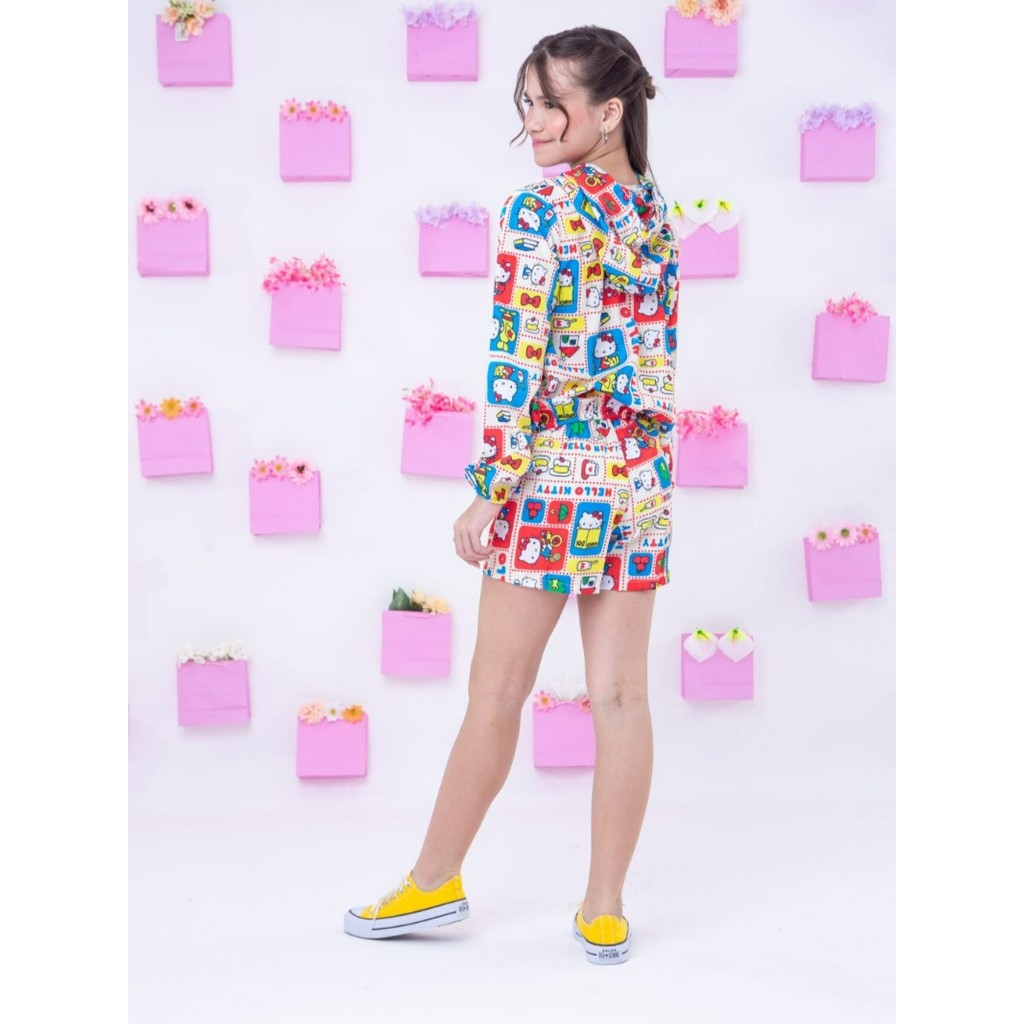 Casaco Blusa De Frio Hello Kitty Conjunto Blogueirinha Feminino Short e Blusa Com Capuz Zíper