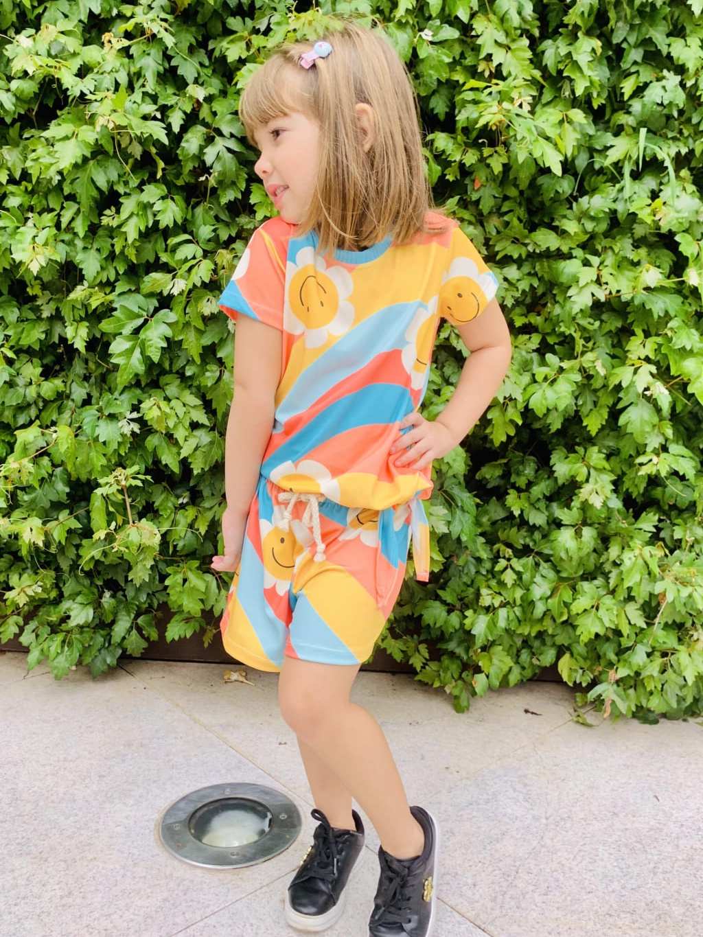 Conjunto Infantil Menina Blogueirinha Short e Blusa Solzinho