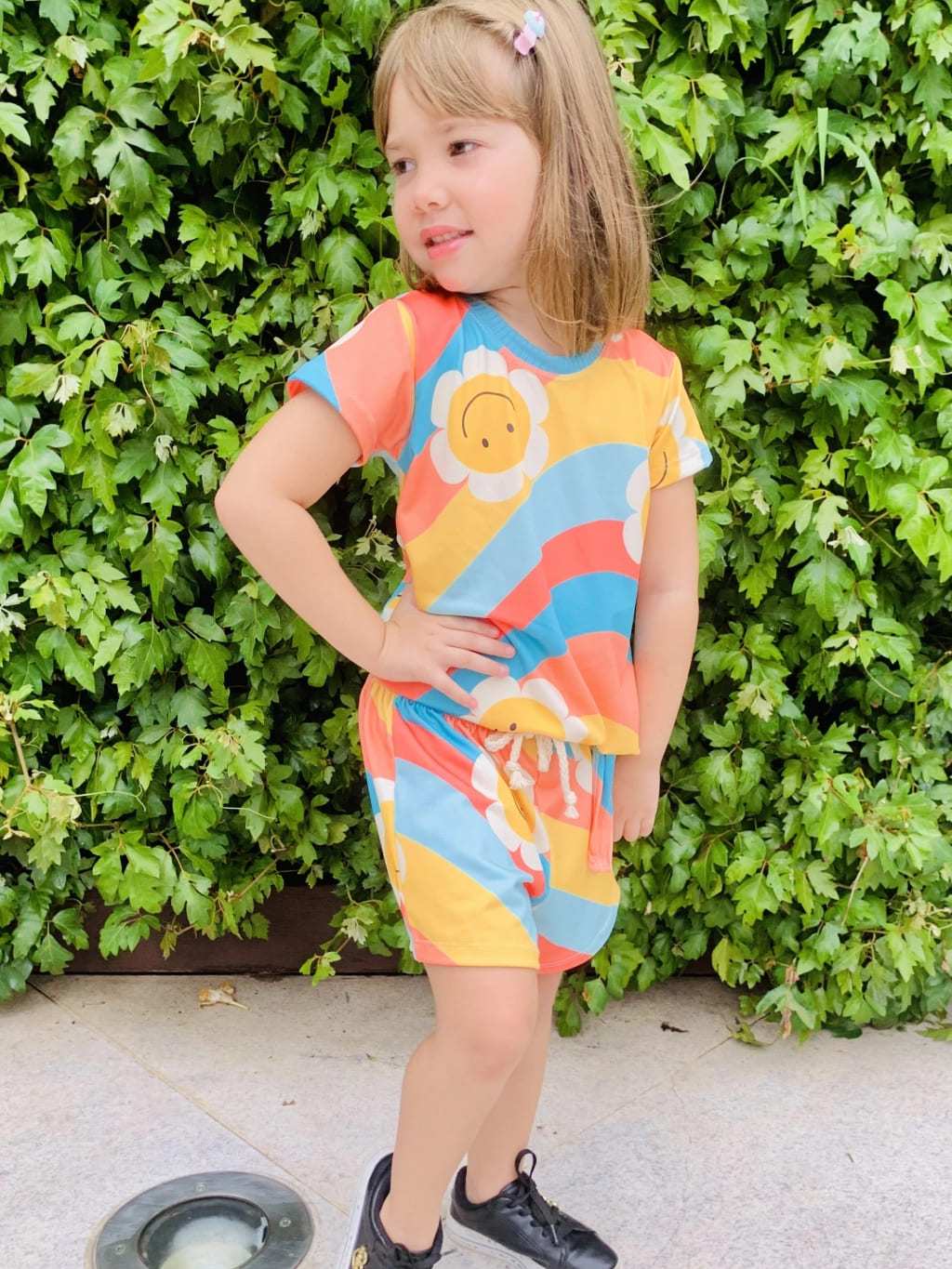 Conjunto Infantil Menina Blogueirinha Short e Blusa Solzinho