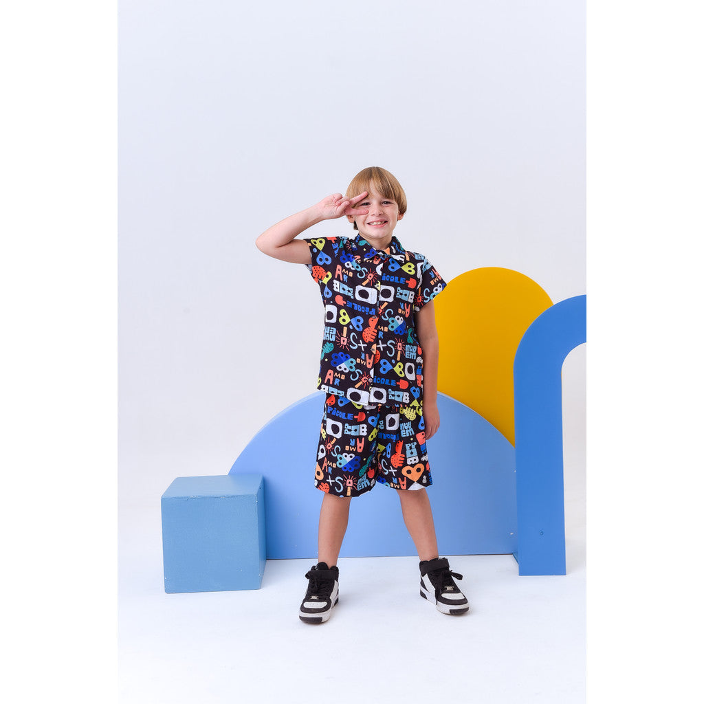 Conjunto Para Menino Infantil Juvenil Blusa Com Gola E Manga Estampa Colorida